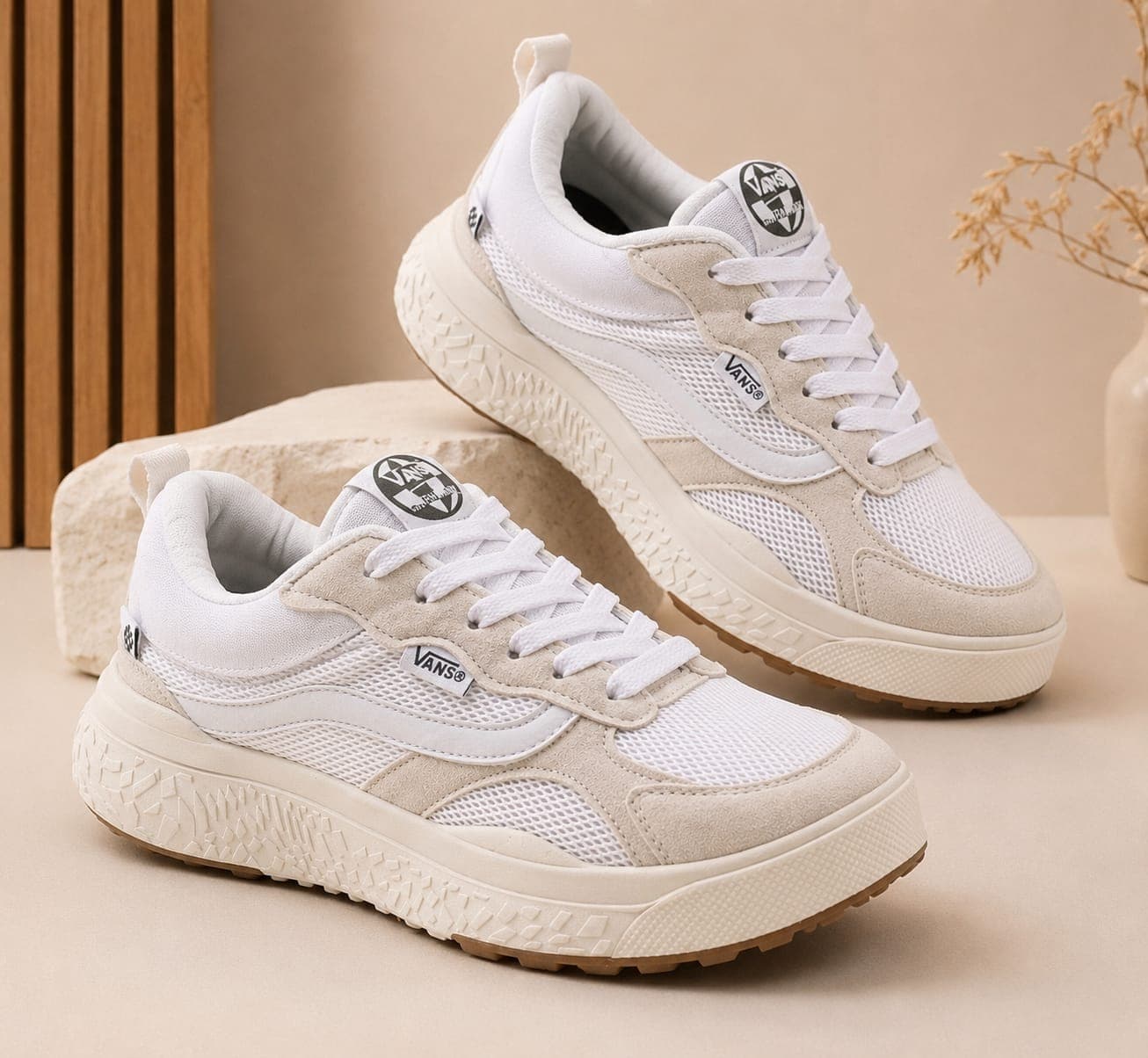 Tênis Casual Inspired Vans Branco Off White